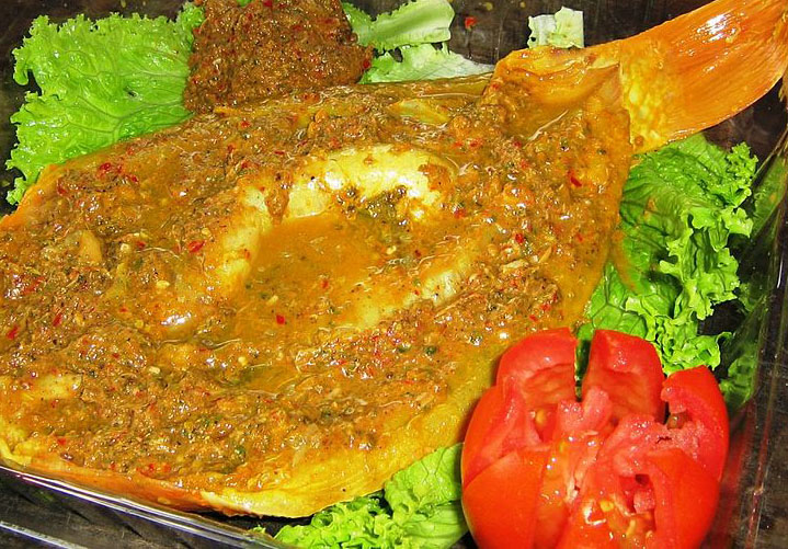 Indonesia Juga Punya Sashimi Dengan Menggunakan Bumbu Rahasia Ini