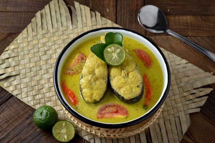 Resep Ikan Kuah Kuning Tanpa Santan