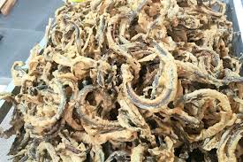 Hobi Traveling? Kunjungi Tempat Ini Untuk Mendapatkan Berbagai Barang-Barang Unik