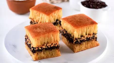 Terang Bulan Atau Martabak? Ini Dia Penjelasannya