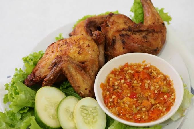 Resep Ayam Goreng Khas Indonesia