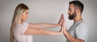 Ini Dia Zodiak Yang Tidak 'Posesif' Dengan Pasangan