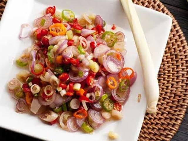 Inilah Kuliner-Kuliner Otentik Bali Yang Dapat Anda Coba