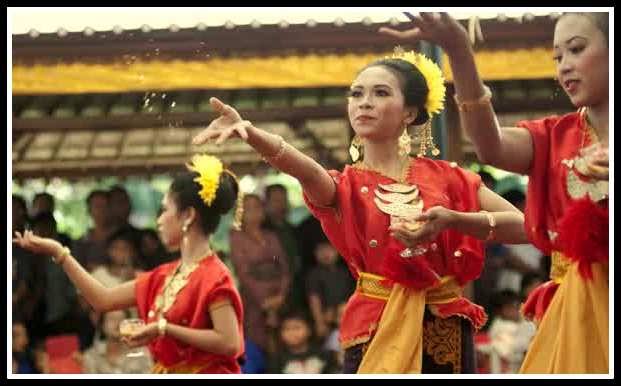 Tarian Wura Bongi Monca, Tarian Penyambutan Tamu Dari Bima