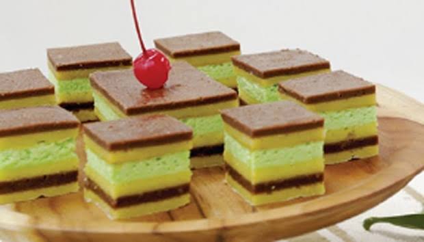 Inilah Jajanan Tradisional Jambi Yang Dapat Anda Jadikan Santapan Berbuka Puasa