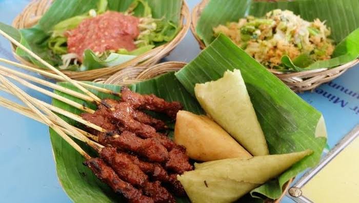 Lombok Tidak Hanya Dikenal Dengan Keindahan Pantainya, Anda Juga Wajib Mencoba Makanannnya