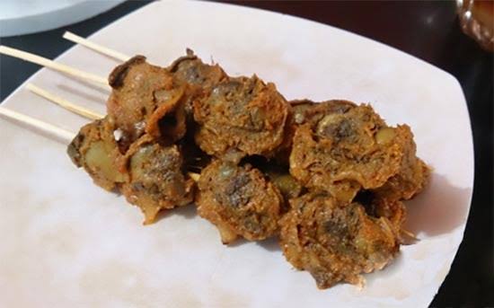 Sedang Berkunjung Ke Medan? Berikut Makanan-Makanan Yang Wajib Anda Coba