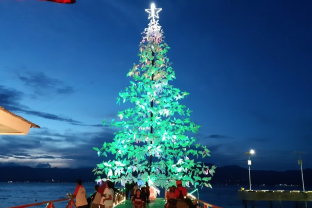 Hari Natal Segera Tiba, Ini Dia Tradisi Unik Menyambut Natal Di Indonesia