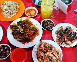 Street Food Legendaris Jakarta Yang Wajib Anda Coba