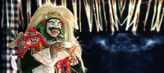 Berbagai Penggunaan Topeng Dalam Budaya Indonesia