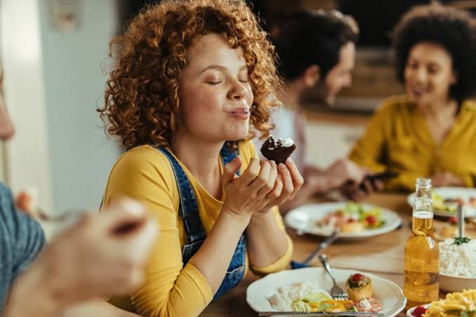 Apa Itu Mindful Eating? Berikut Penjelasannya