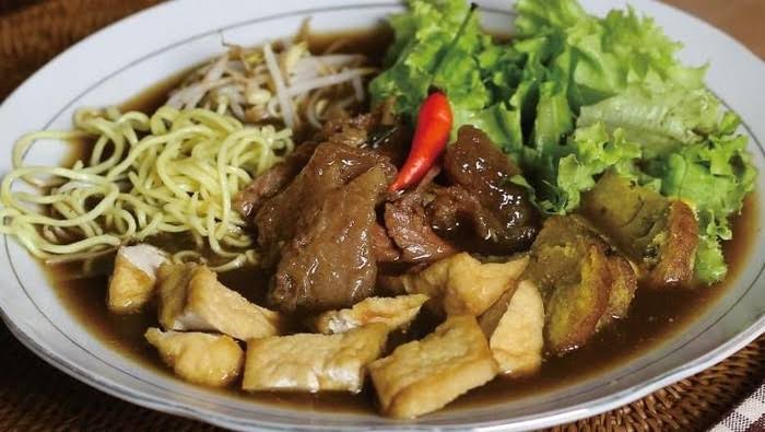 Jangan Lupa Sarapan Di Surabaya Dengan Makanan-Makanan Lezat Ini