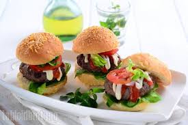Tips Membuat Burger Untuk Anak-Anak