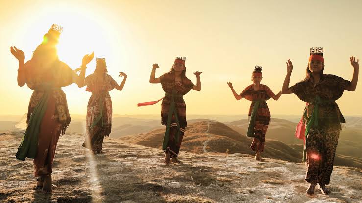 Tari Woleka, Tarian Unik Dari Sumba Barat