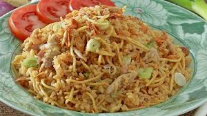 Nasi Dan Mie Bersatu Padu, Ini Dia Resep Nasi Goreng Magelangan