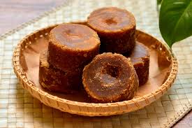 Tradisi Pembuatan Gula Aren di Kampung Adat Kuta, Ciamis