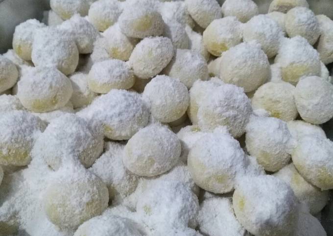 Resep Bola Kacang Kenari