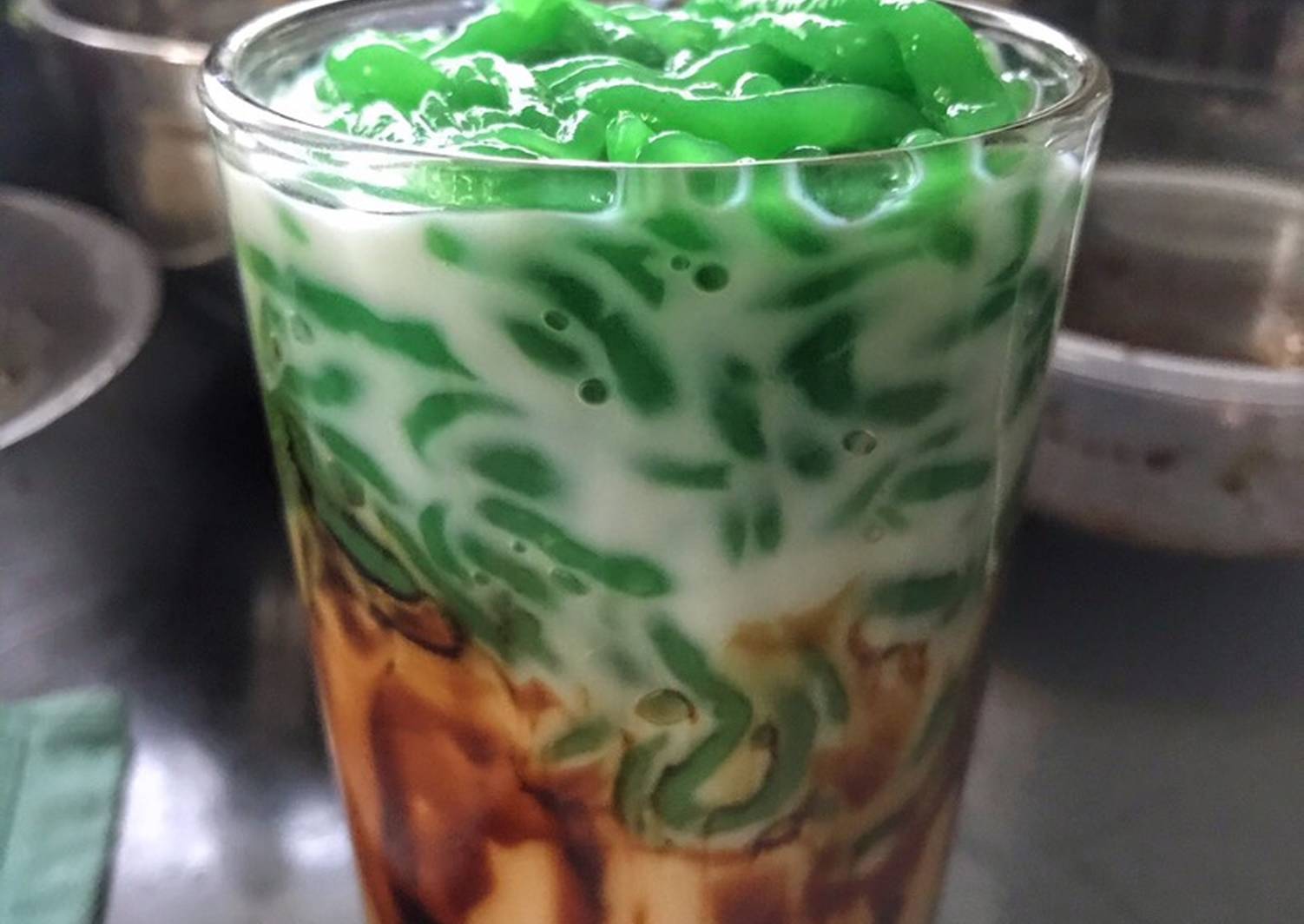 Inilah Dia Cemilan Asal Indonesia Yang Lezat Dan Unik