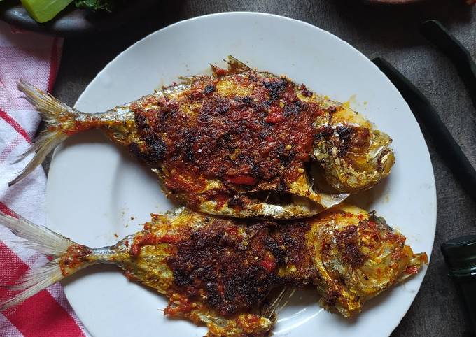 Resep Ikan Bawal  Laut Bakar Andaliman