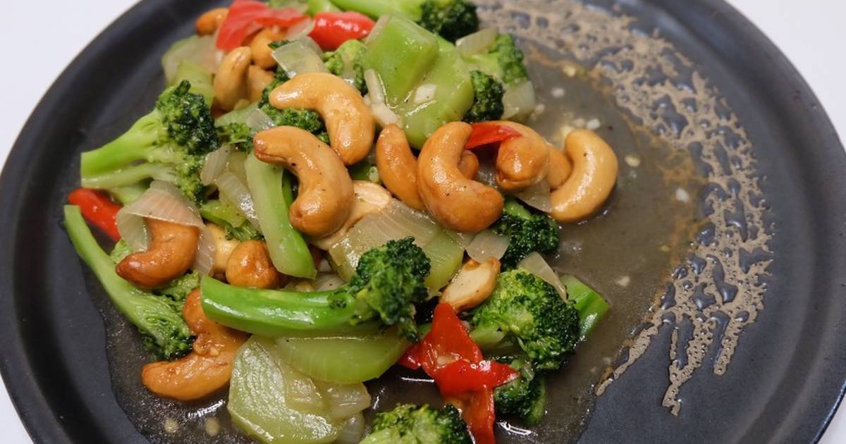 Resep Tumis Brokoli Tabur Kacang Mete