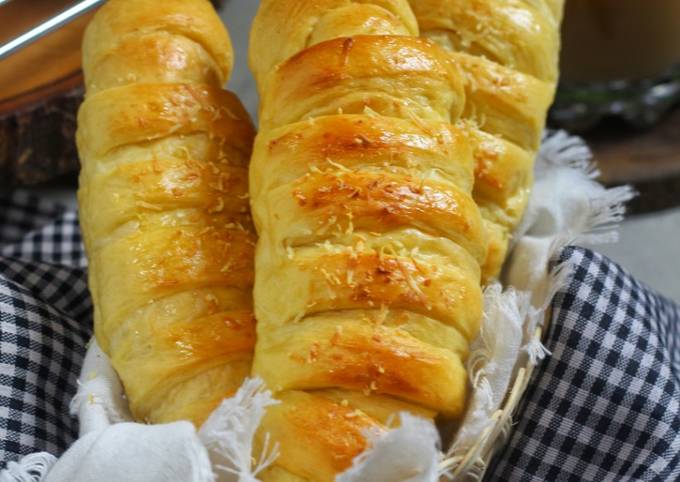 Resep Roti Pisang Keju