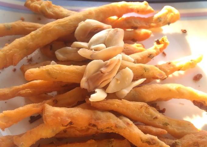 Resep Stik Bawang Kacang Kenari