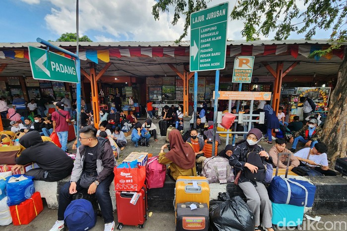 Agar Anda Tetap Prima Ketika Bermacet-macetan Saat Mudik