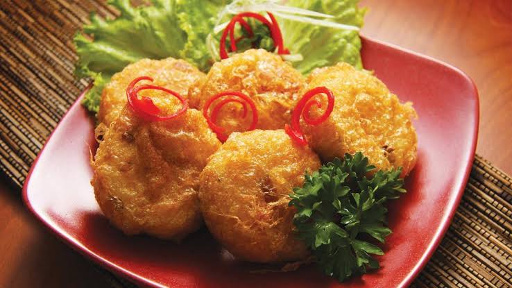 Kentang Tumbuk Khas Indonesia Yang Hampir Selalu Ada Di Setiap Tempat Kuliner