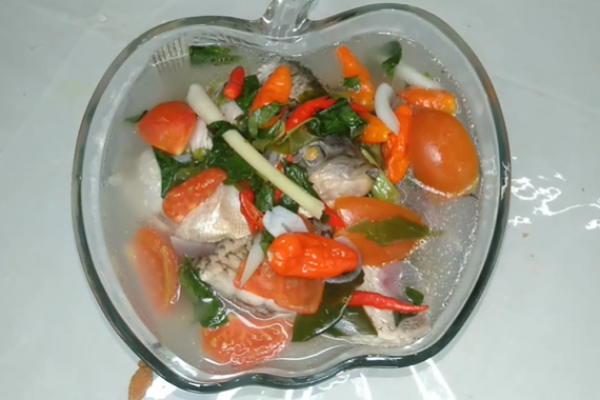 Resep Ikan Gurami Kuah Asam Pedas